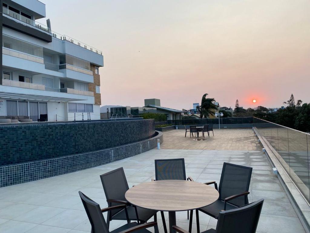 Apartamento Design Com Piscina E Vista Espetacular Florianópolis Zewnętrze zdjęcie